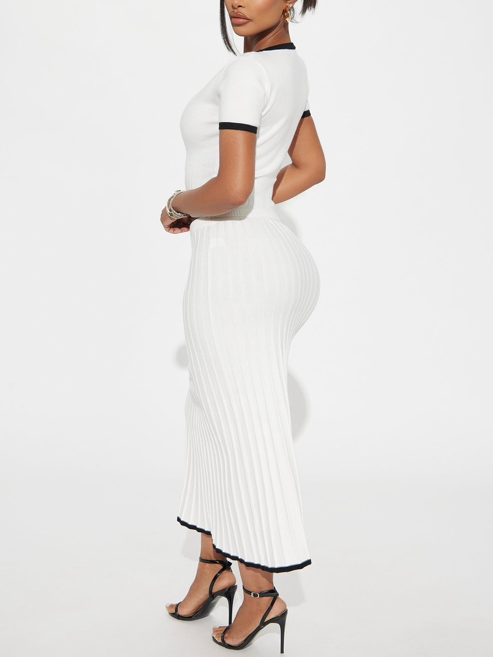 Fashion Nova Soft Knit Striped Two-Piece Skirt Set – Size XS - Picture 4 of 12
